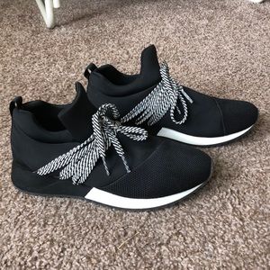 Black & White Athletic Shoes